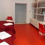 Dsquare 4* Neapel