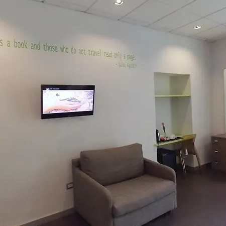 Konukevi Dsquare Napoli