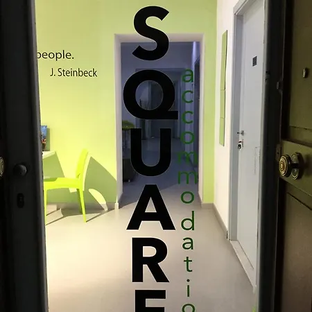 Dsquare Konukevi Napoli