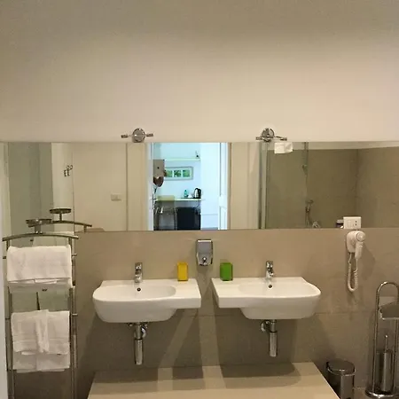 Dsquare Pensjonat *