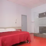 בית הארחה Dsquare 4*