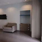 Dsquare בית הארחה 4*