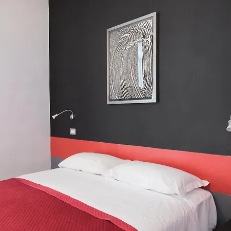 Pensionat Dsquare 4*